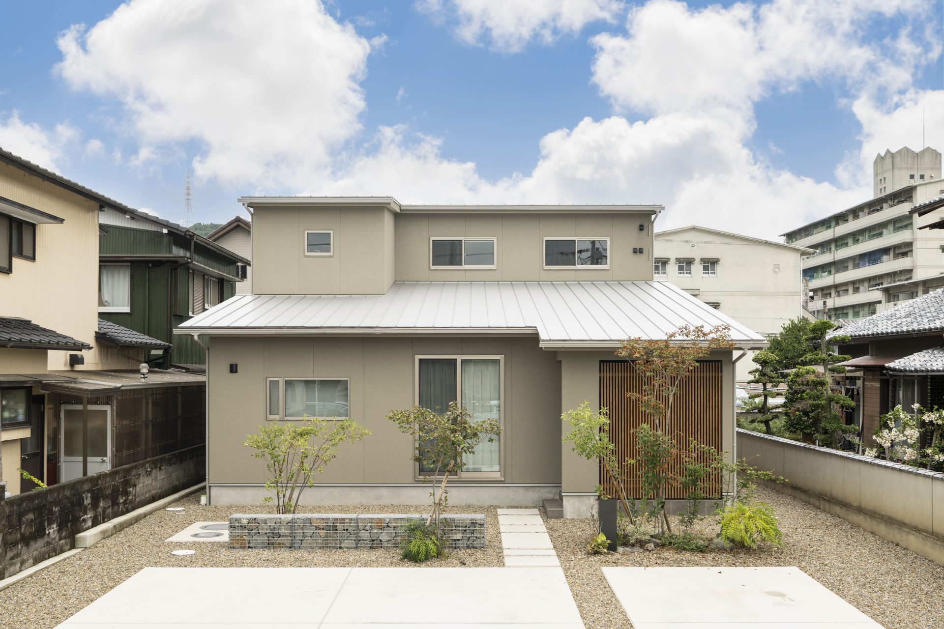平屋暮らしの出来る二階建ての家